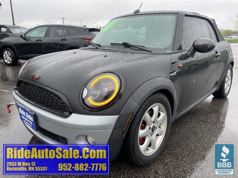 2010 MINI Cooper 2dr Soft Top Convertible, 1.6 4cyl, Auto, clean !