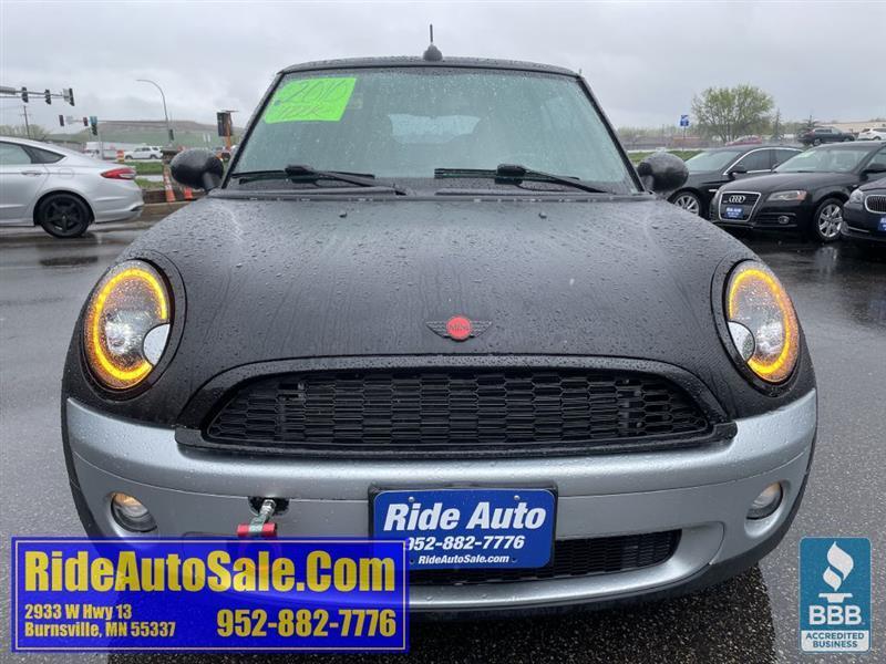 MINI Cooper  2010