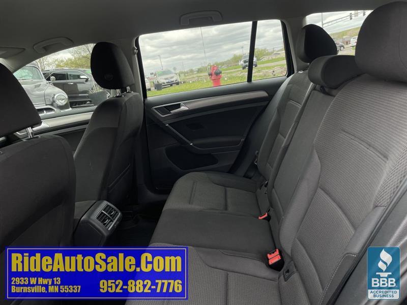 Volkswagen Jetta SportWagen  2016