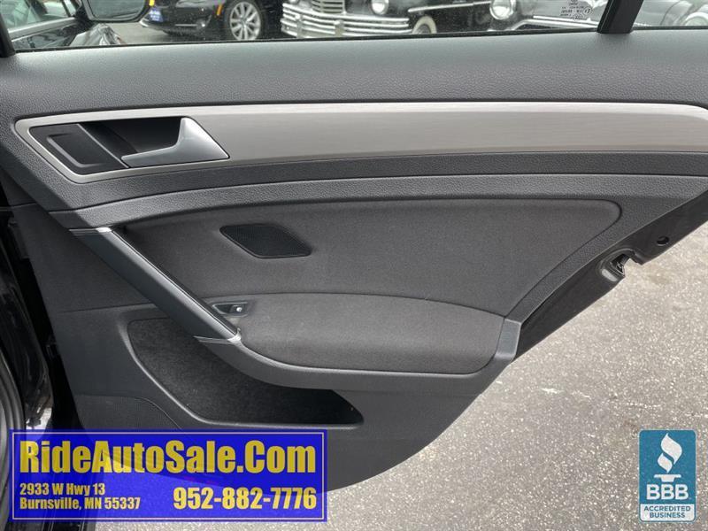 Volkswagen Jetta SportWagen  2016