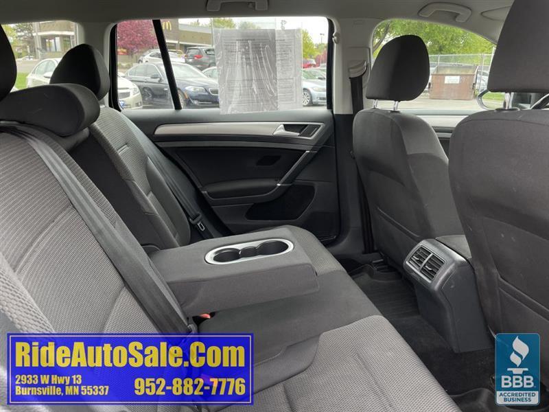 Volkswagen Jetta SportWagen  2016