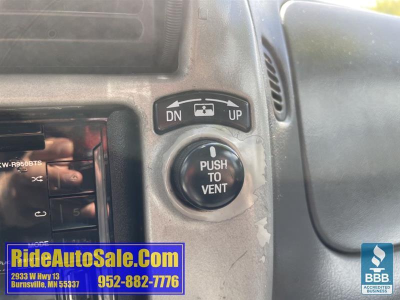 Ford Explorer Sport Trac  2002
