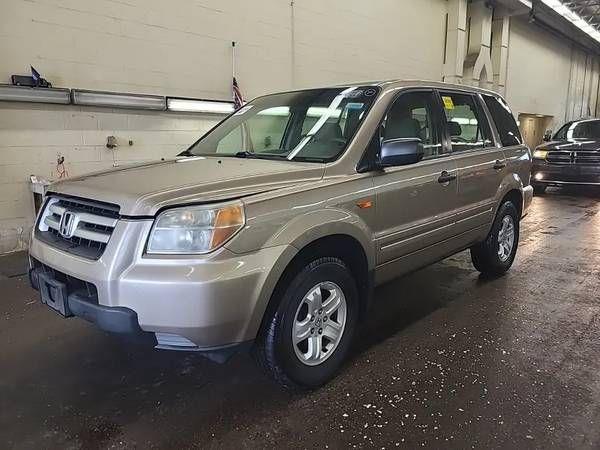 2007 Honda Pilot LX, 7-8 Passenger, 4x4, 3.5 V6, runs great !