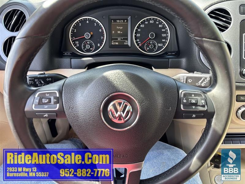 Volkswagen Tiguan  2013