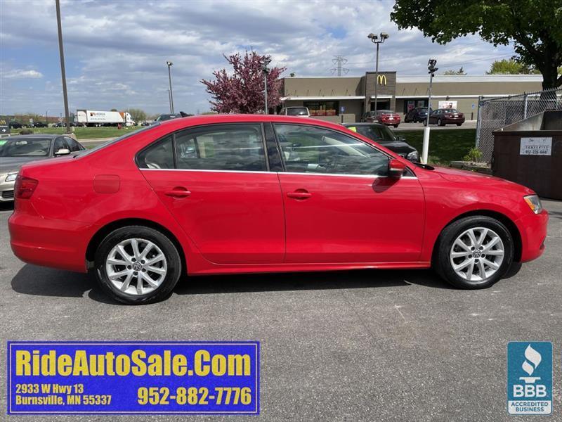 Volkswagen Jetta  2013