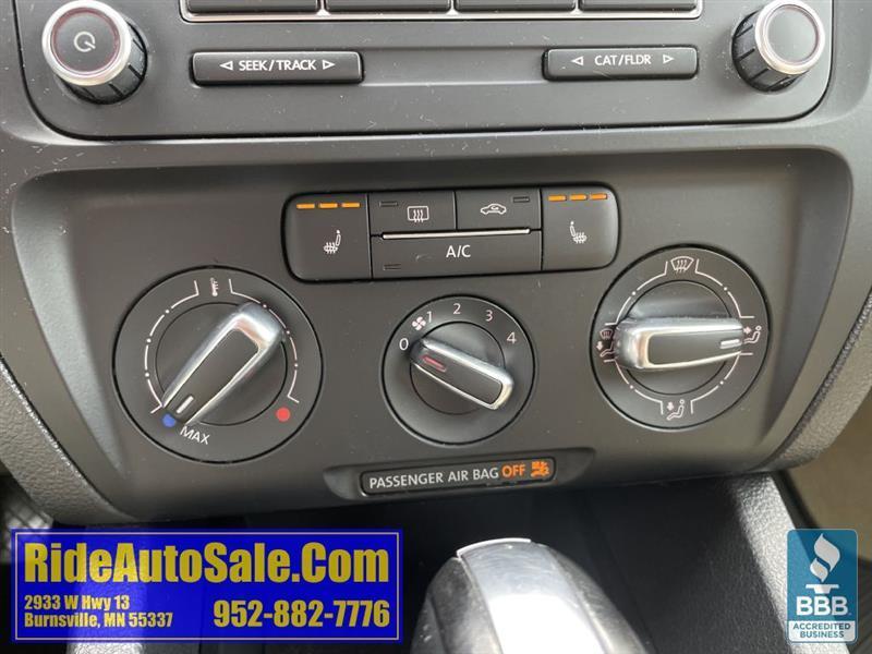 Volkswagen Jetta  2013