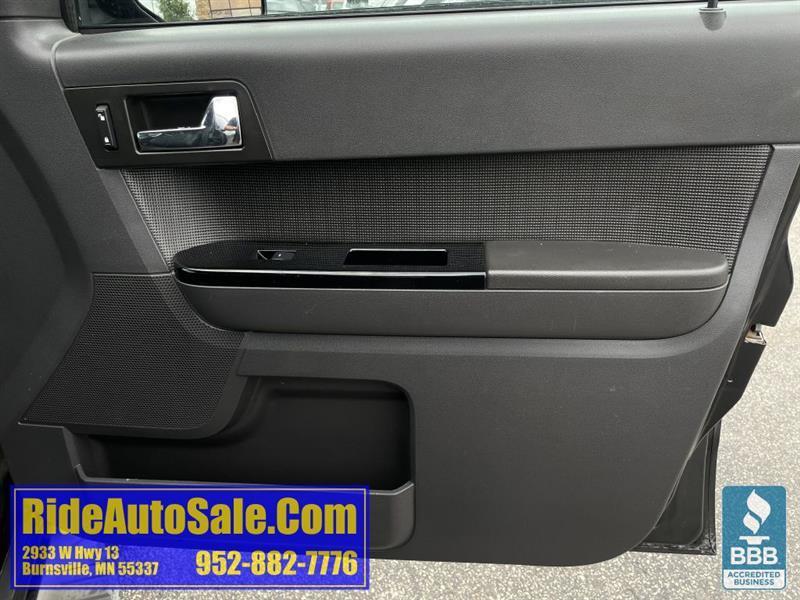 Ford Escape  2011