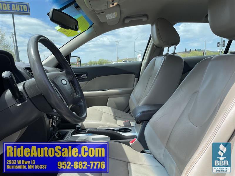 Ford Fusion  2010