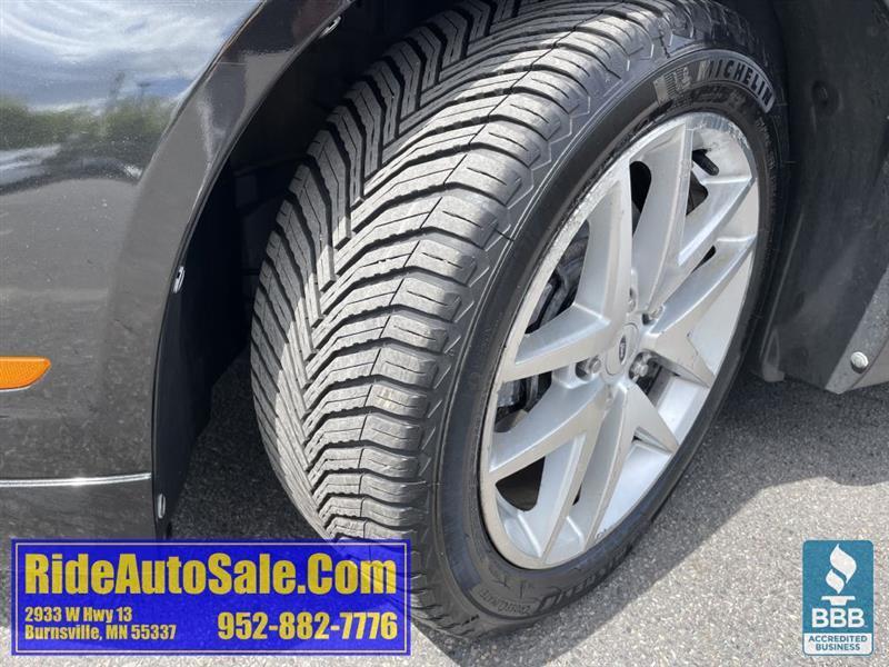 Ford Fusion  2010