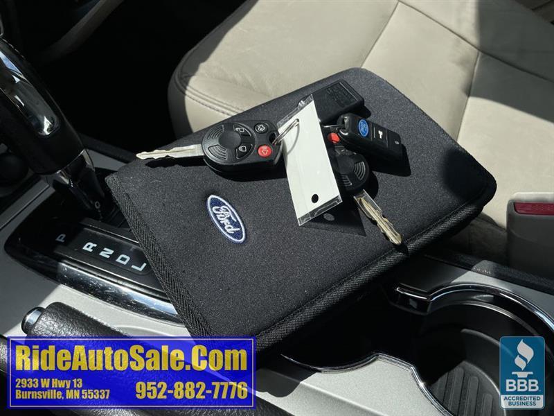 Ford Fusion  2010