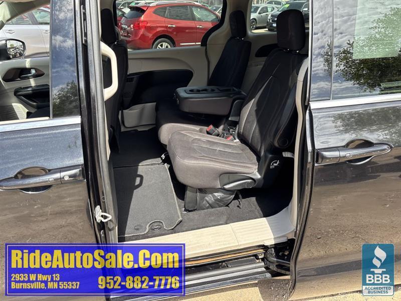 Chrysler Pacifica  2017