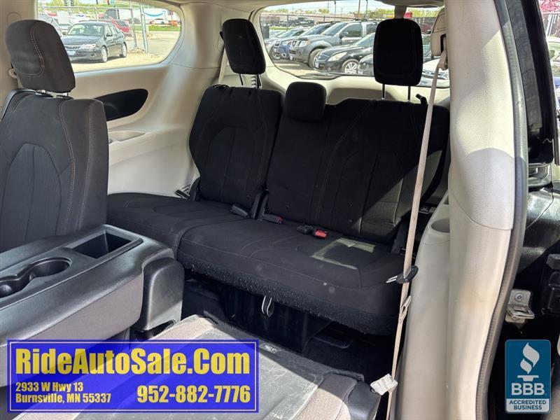 Chrysler Pacifica  2017