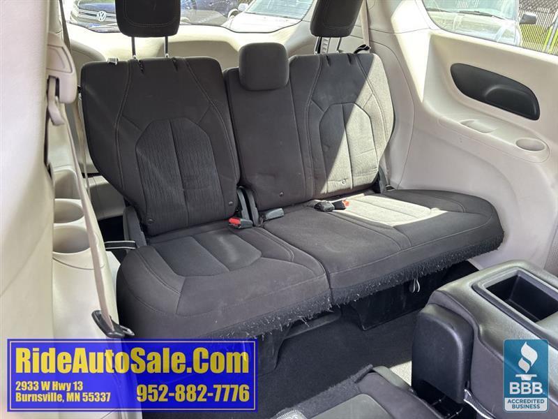 Chrysler Pacifica  2017
