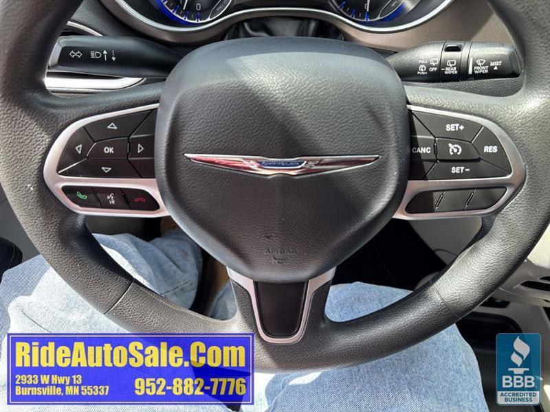 Chrysler Pacifica  2017