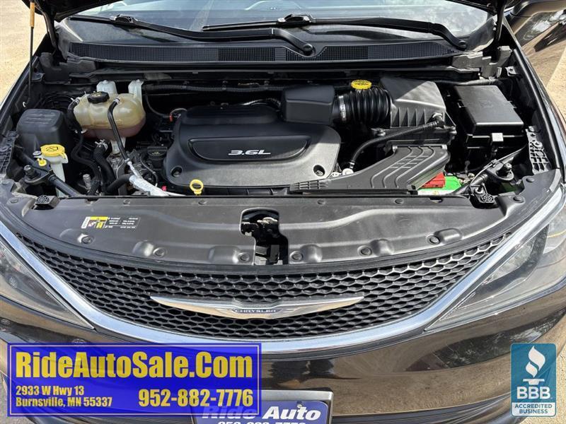 Chrysler Pacifica  2017