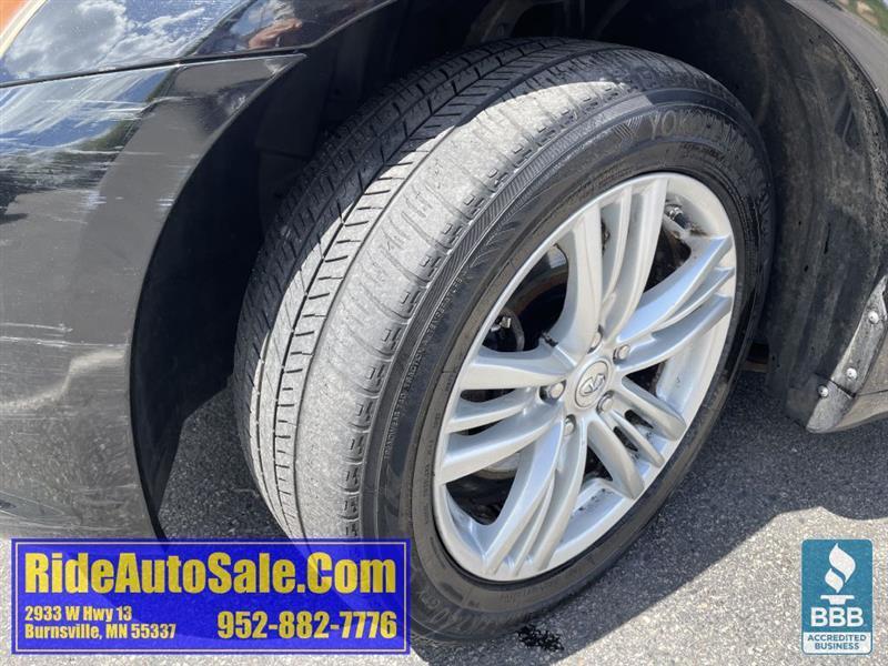 Infiniti G37X  2012