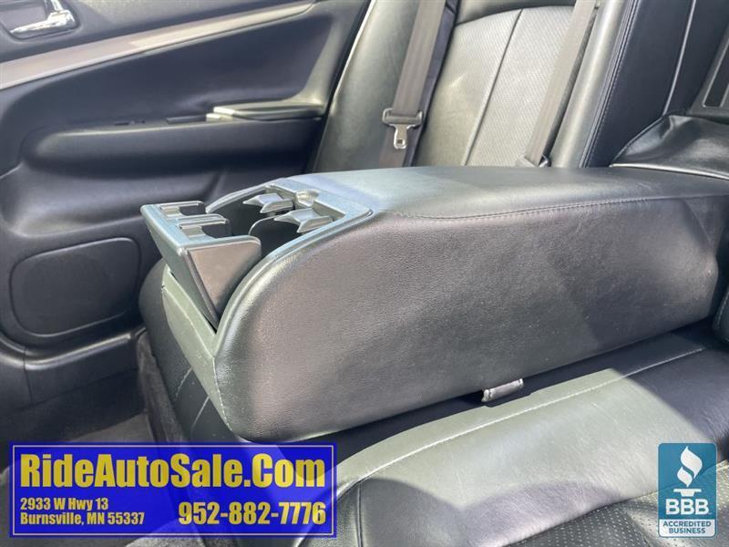 Infiniti G37X  2012