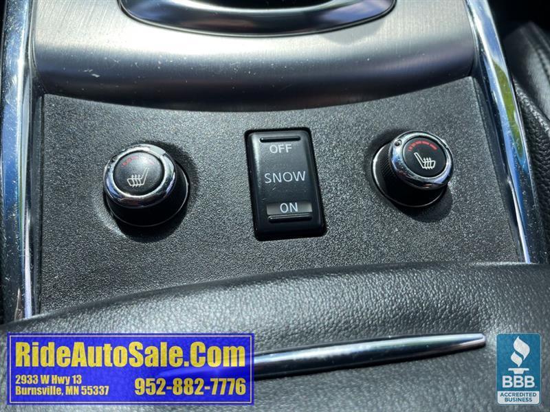 Infiniti G37X  2012
