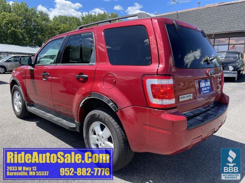 Ford Escape  2010