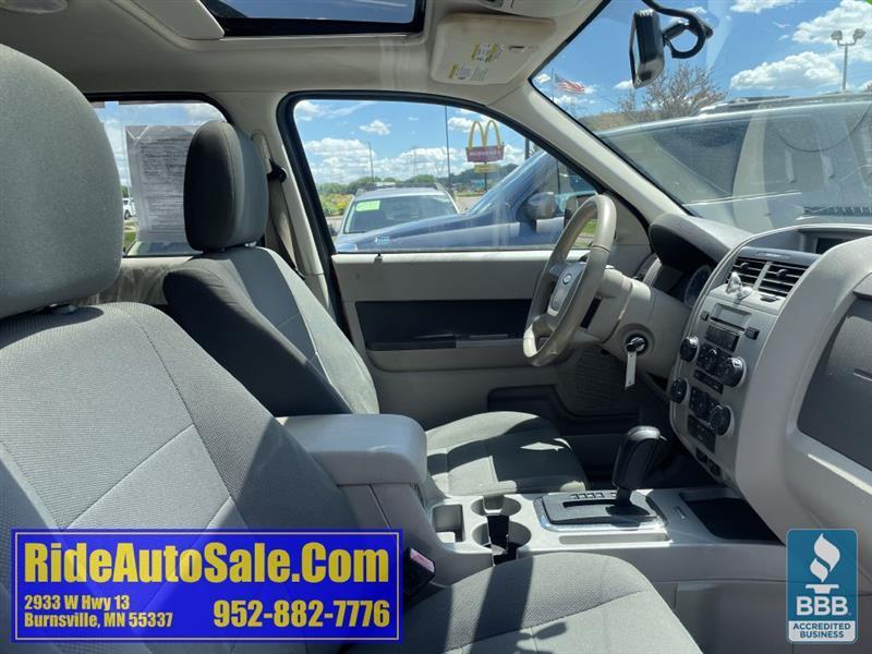 Ford Escape  2010