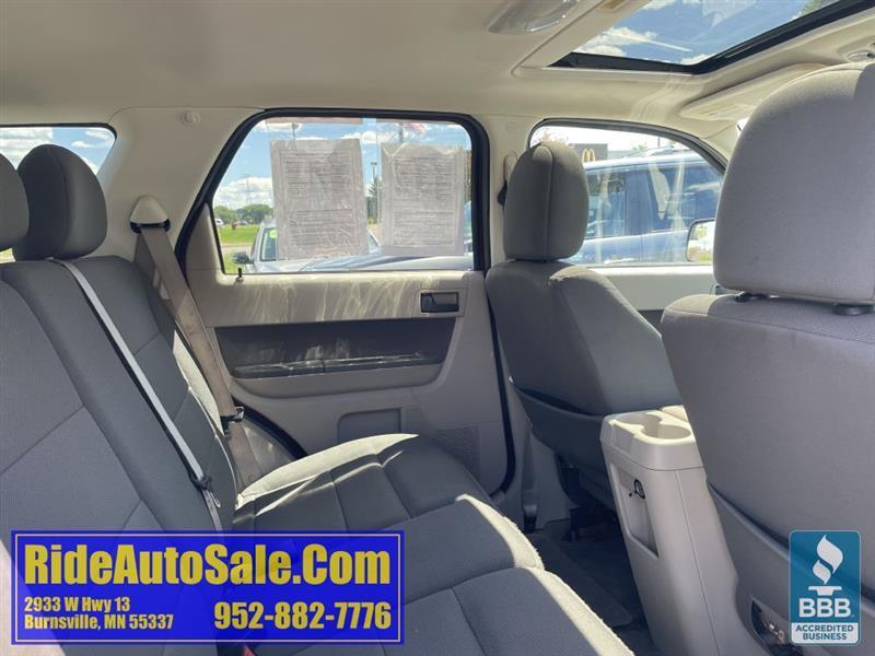 Ford Escape  2010