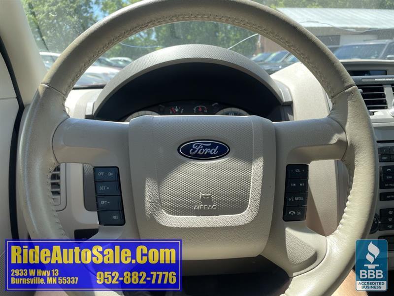 Ford Escape  2010