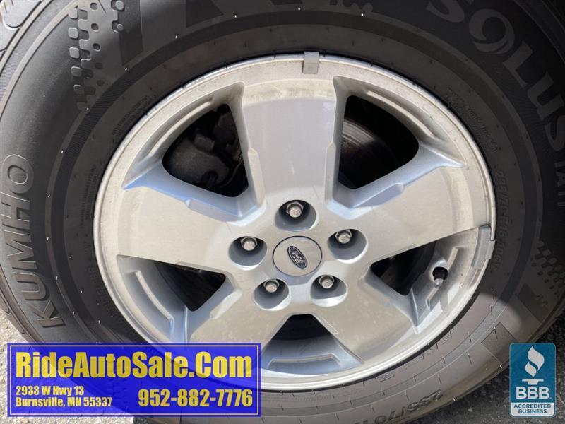 Ford Escape  2010