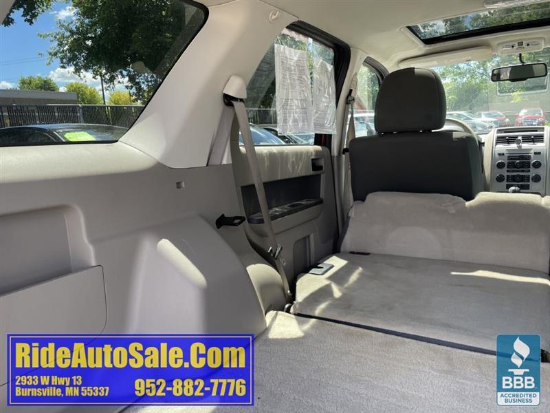 Ford Escape  2010