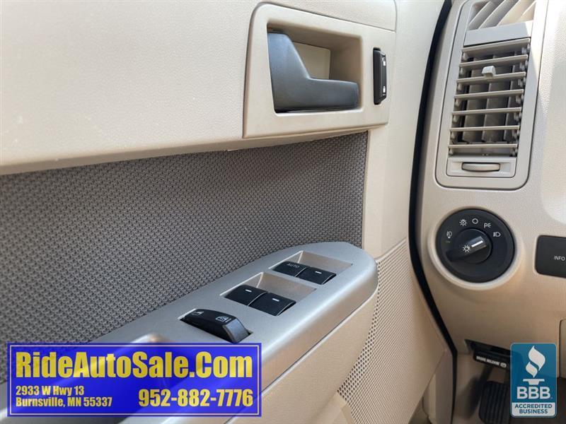 Ford Escape  2010