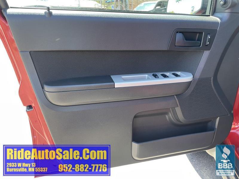 Ford Escape  2010
