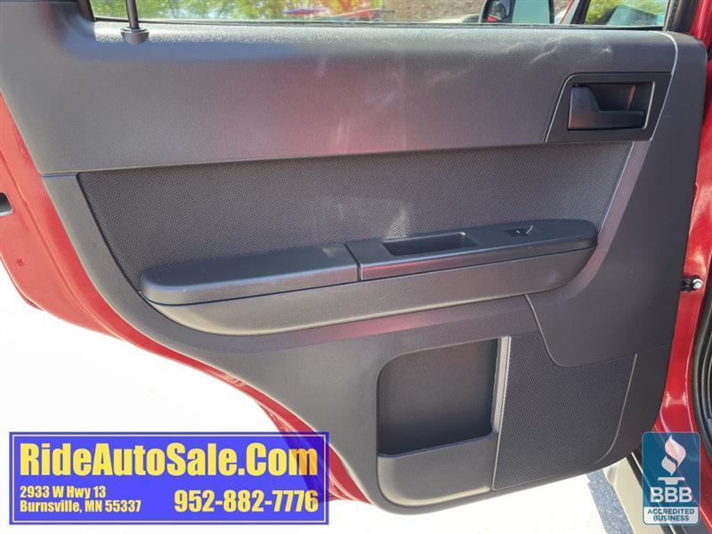 Ford Escape  2010