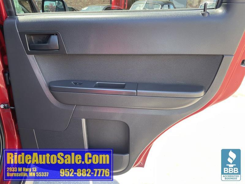 Ford Escape  2010