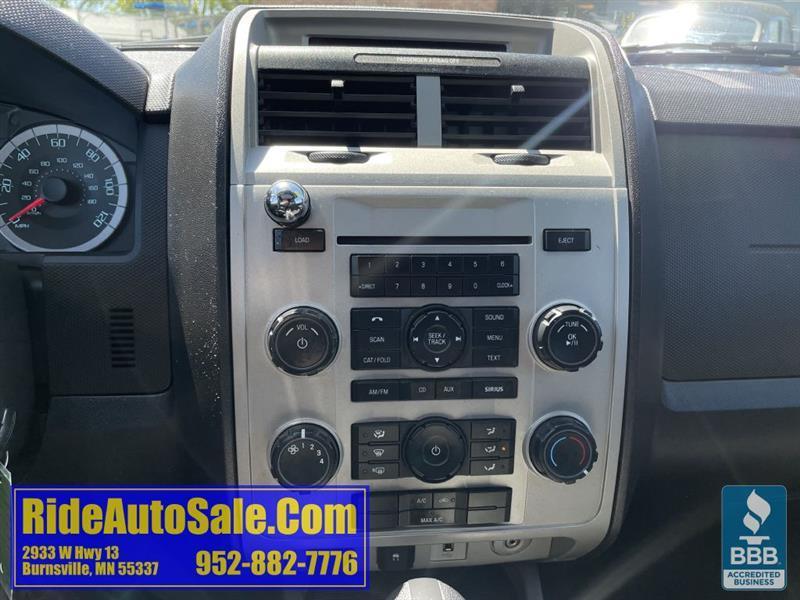 Ford Escape  2010