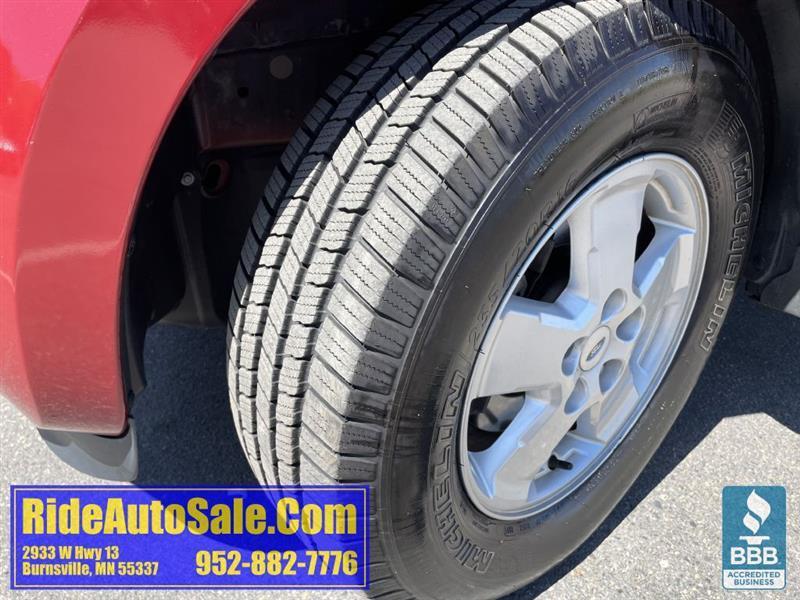 Ford Escape  2010