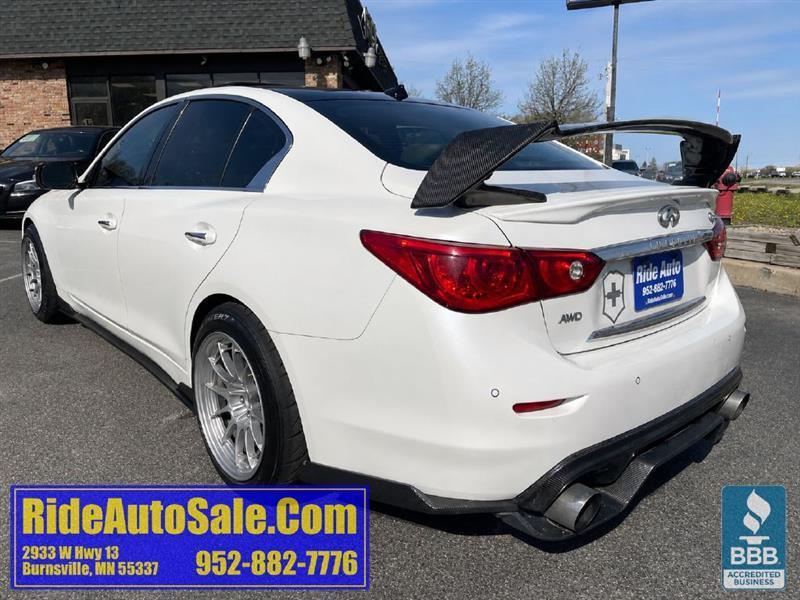 Infiniti Q50  2016