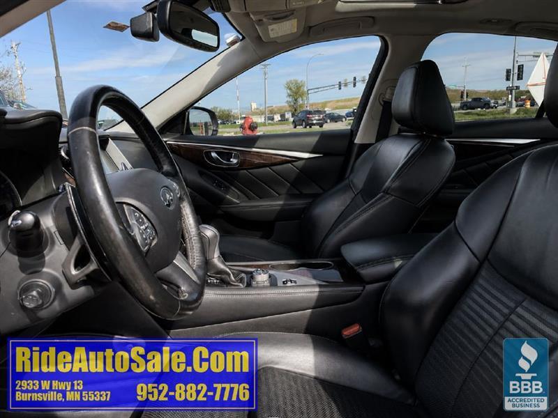 Infiniti Q50  2016