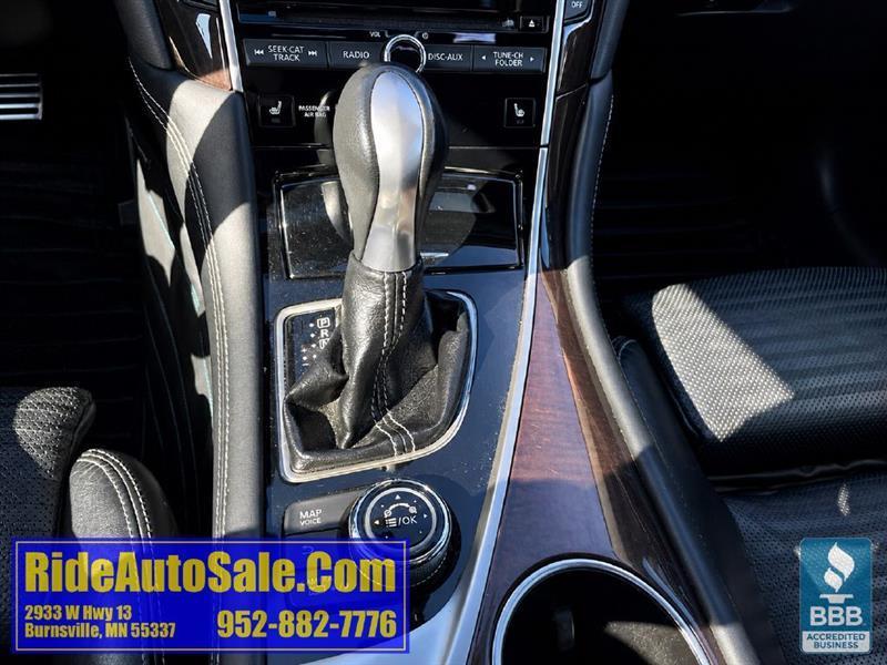 Infiniti Q50  2016