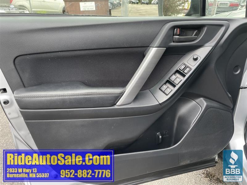 Subaru Forester  2016