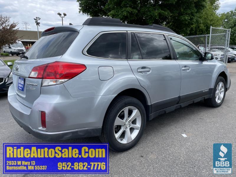 Subaru Outback  2013