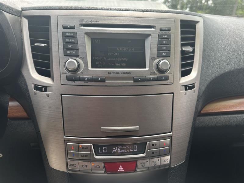 Subaru Outback  2013