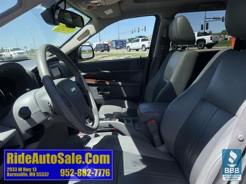 Jeep Grand Cherokee  2007