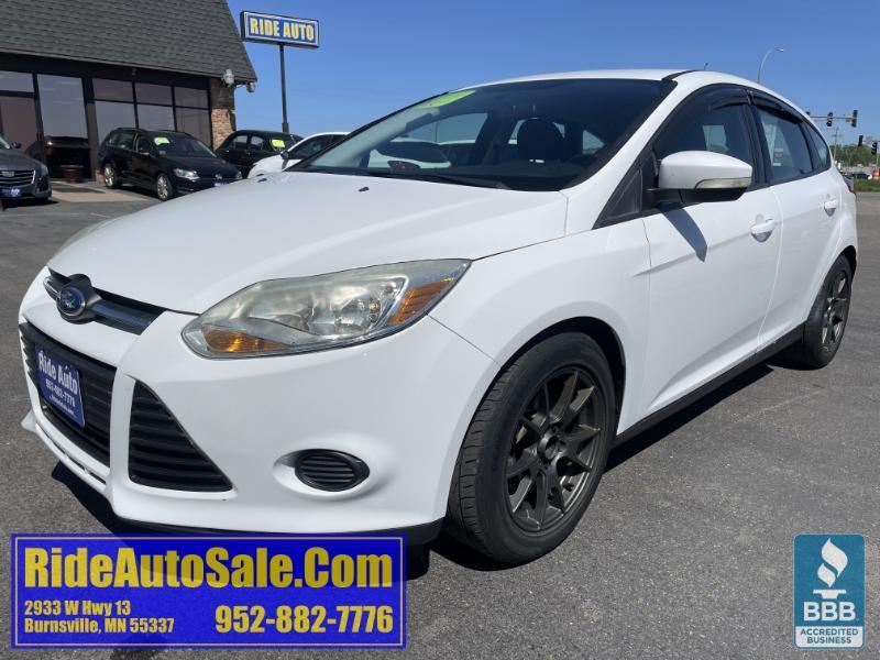 2014 Ford Focus SE, 5dr hatchback, 2.0 4cyl, runs great, 1 owner!