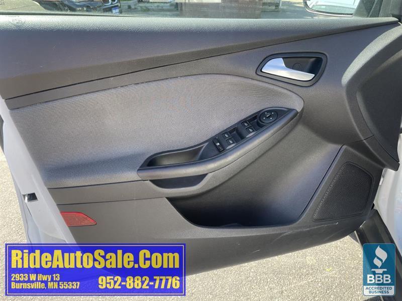 Ford Focus  2014