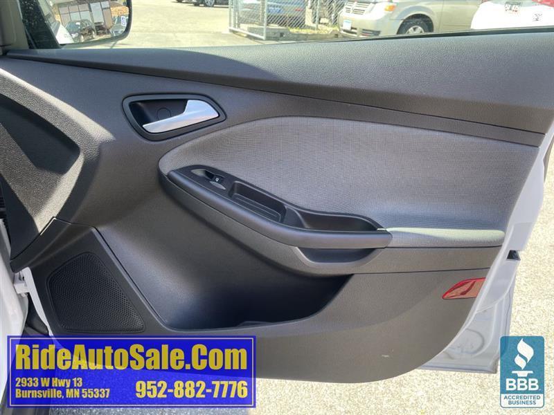 Ford Focus  2014