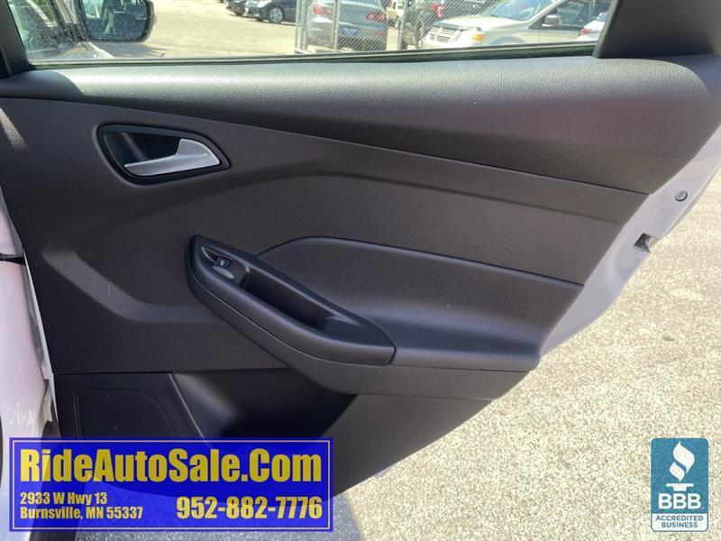 Ford Focus  2014