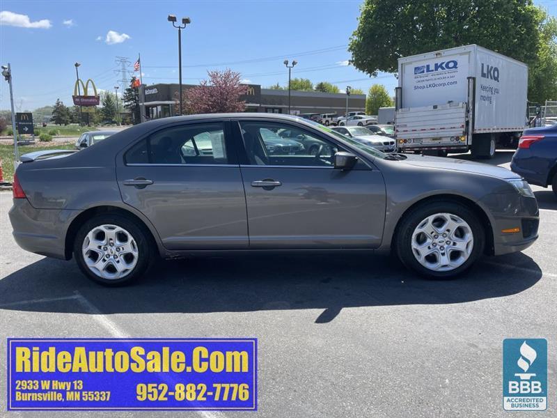 Ford Fusion  2011