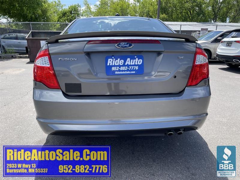Ford Fusion  2011