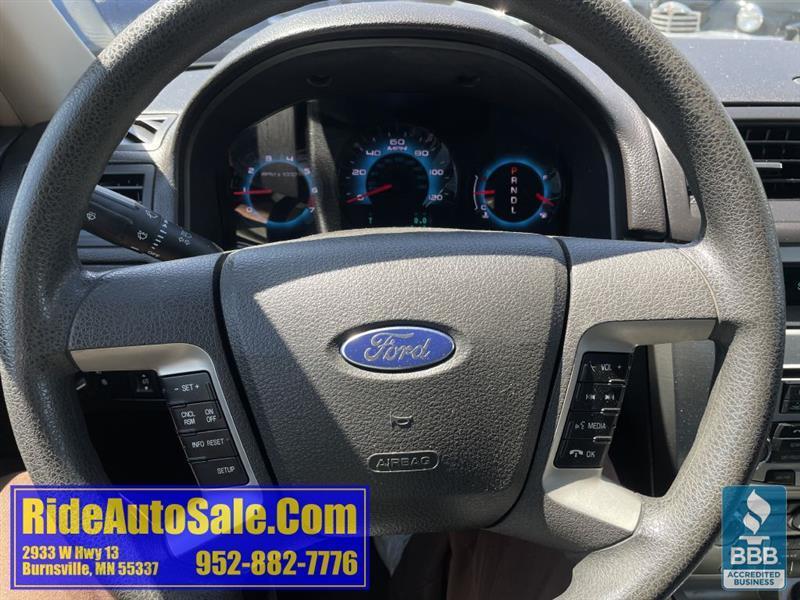 Ford Fusion  2011