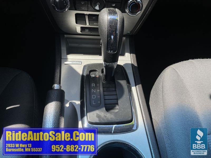 Ford Fusion  2011