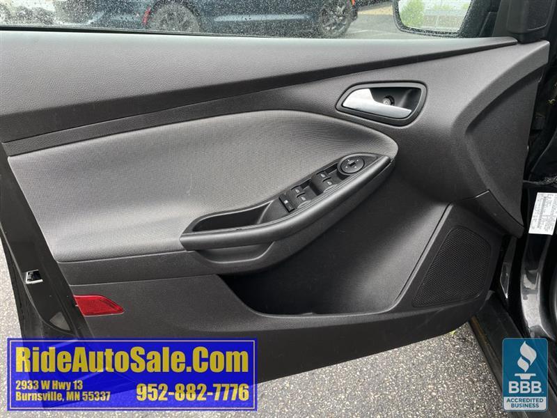 Ford Focus  2014